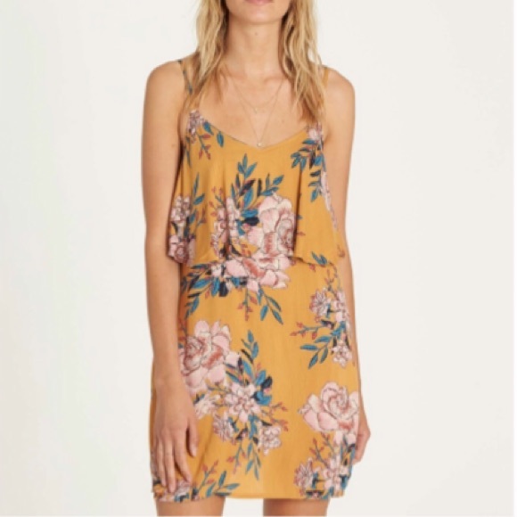 Billabong Dresses & Skirts - Billabong Dress NWOT (MUST HAVE)